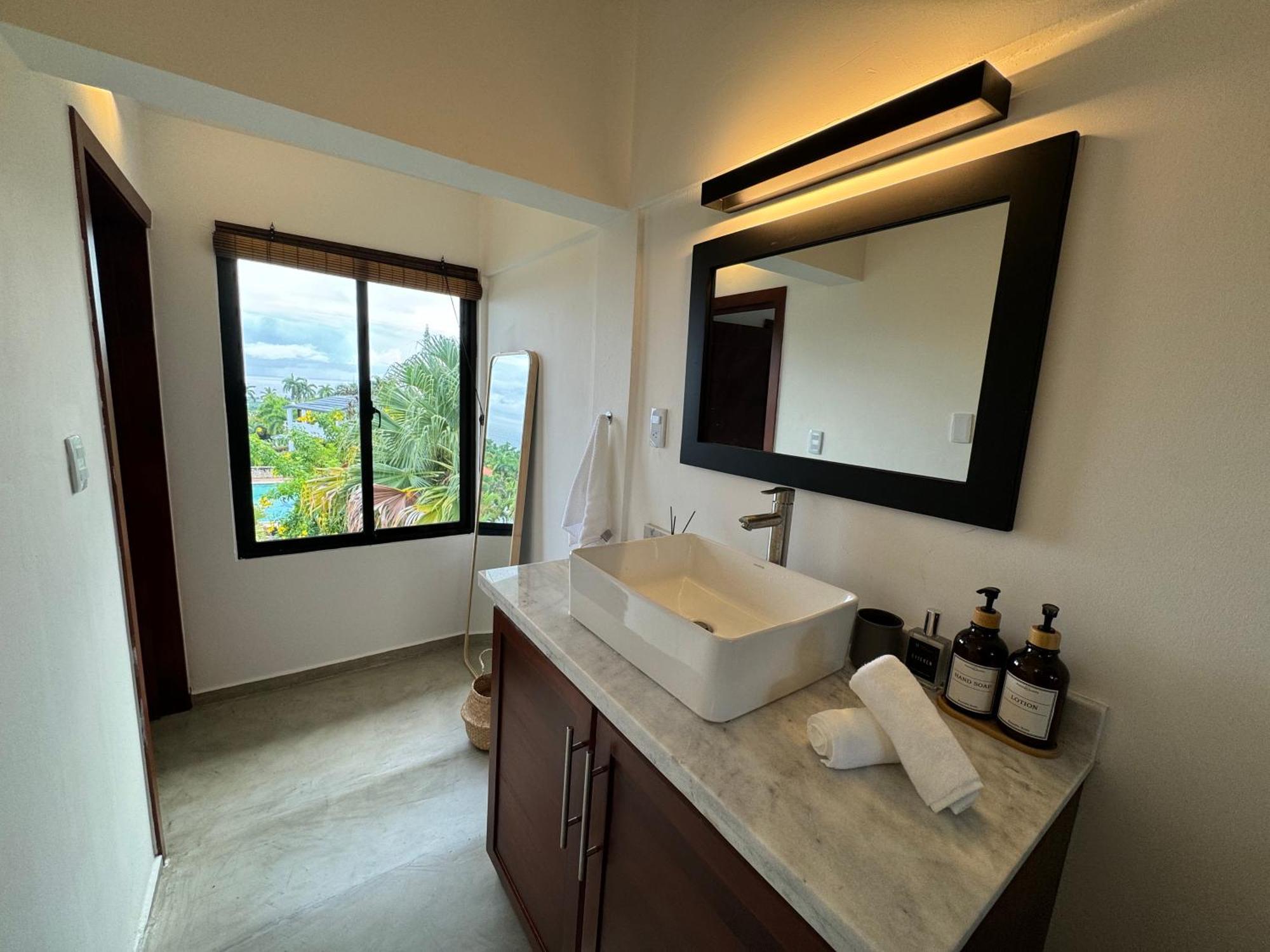Catalina, Cabrera Oceanview Multi 2 Bd 2 Bath Condo Units With Balcony And Pool Luaran gambar