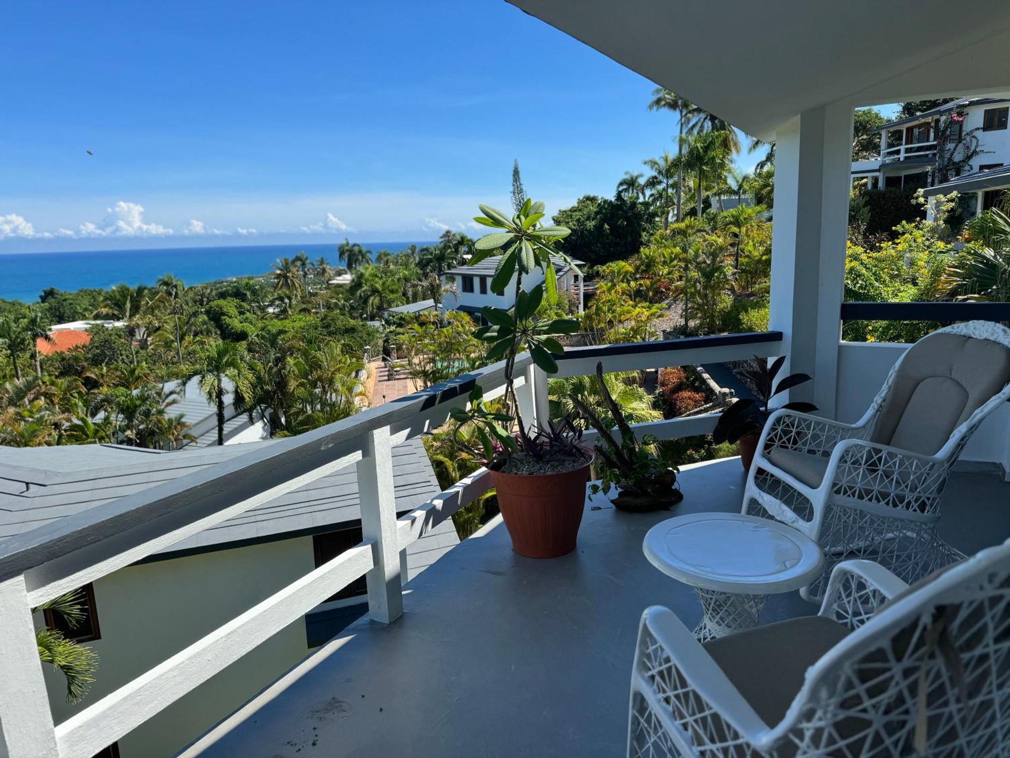Catalina, Cabrera Oceanview Multi 2 Bd 2 Bath Condo Units With Balcony And Pool Luaran gambar