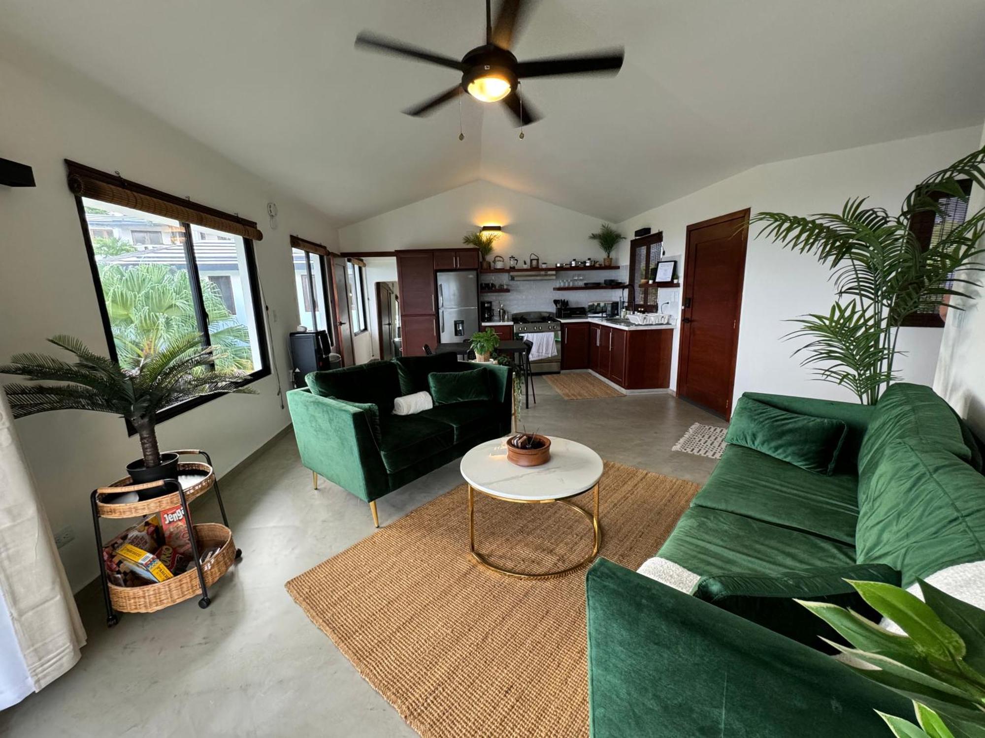 Catalina, Cabrera Oceanview Multi 2 Bd 2 Bath Condo Units With Balcony And Pool Luaran gambar