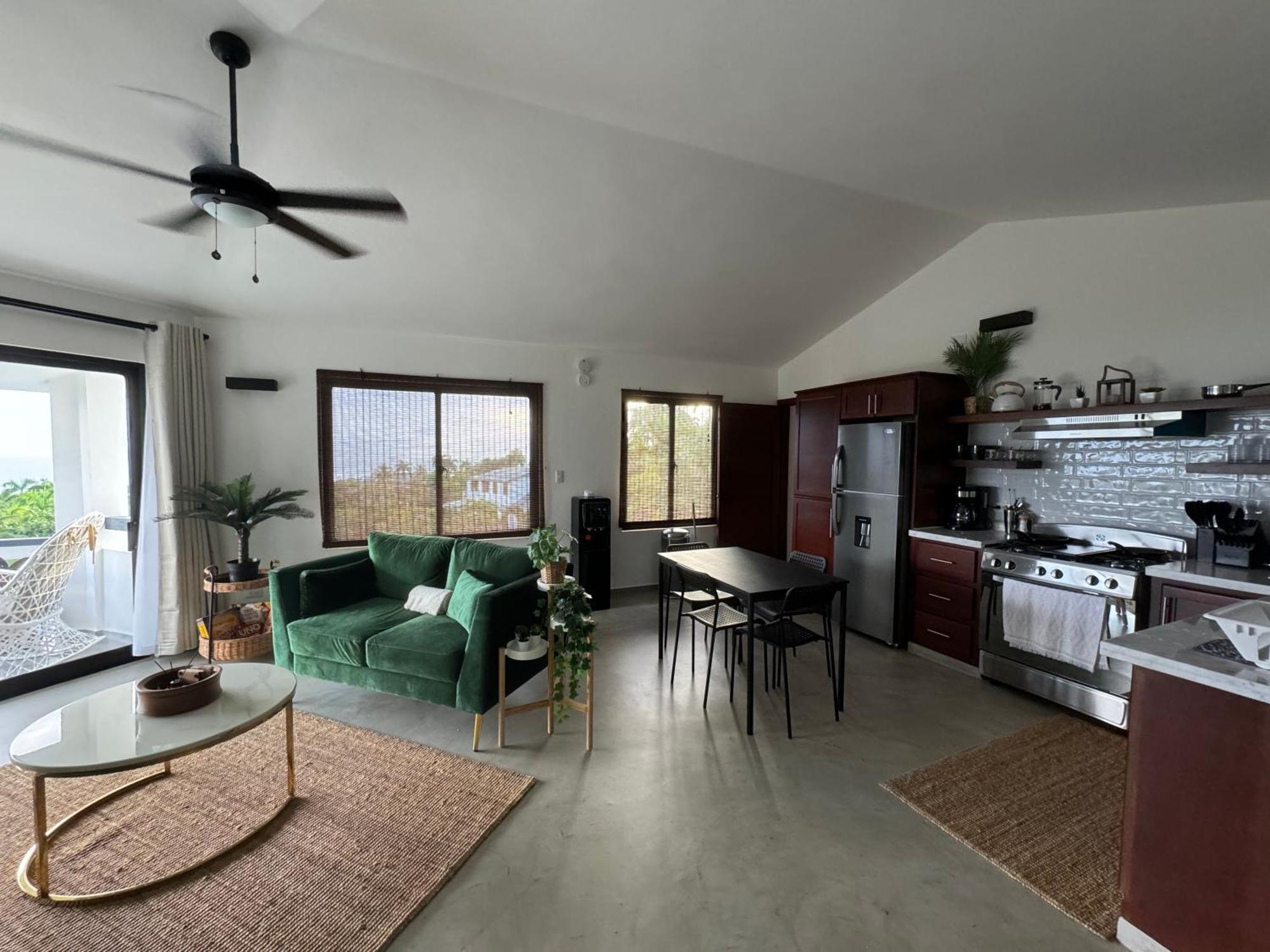 Catalina, Cabrera Oceanview Multi 2 Bd 2 Bath Condo Units With Balcony And Pool Luaran gambar
