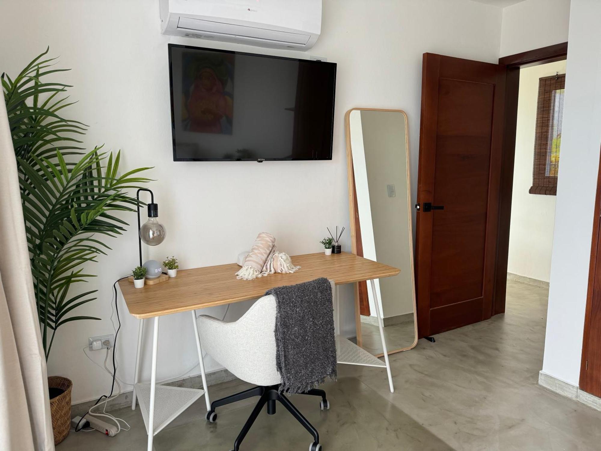 Catalina, Cabrera Oceanview Multi 2 Bd 2 Bath Condo Units With Balcony And Pool Luaran gambar
